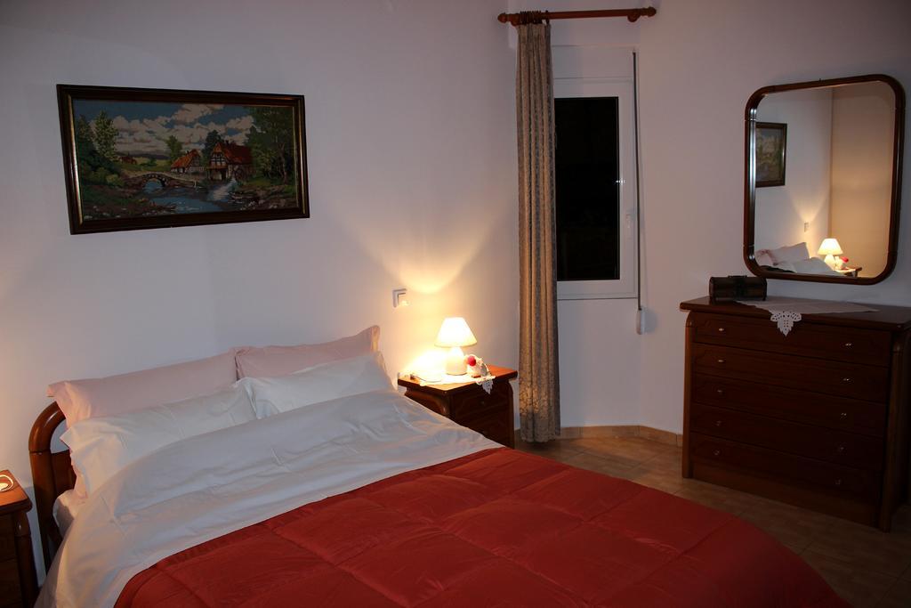 Villa Sofia Filoxenia House Kalyves Exterior foto
