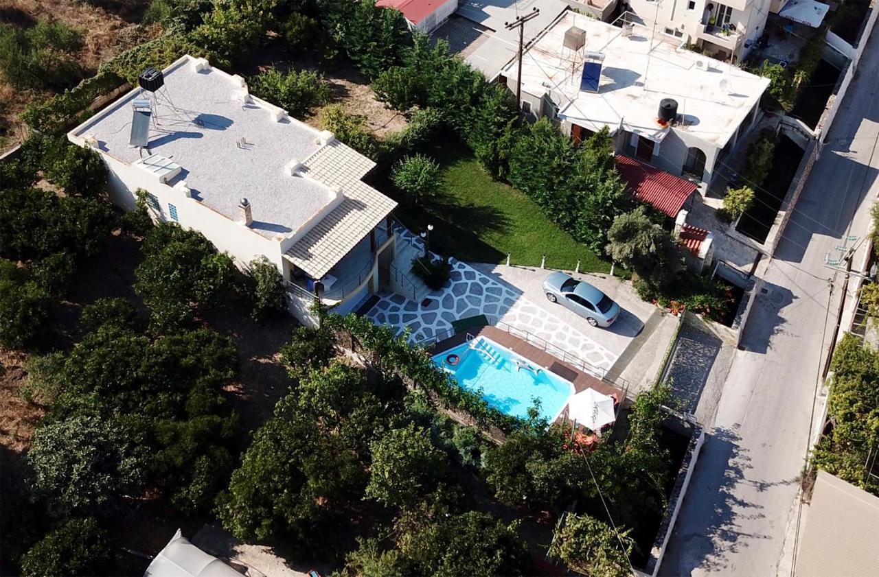 Villa Sofia Filoxenia House Kalyves Exterior foto